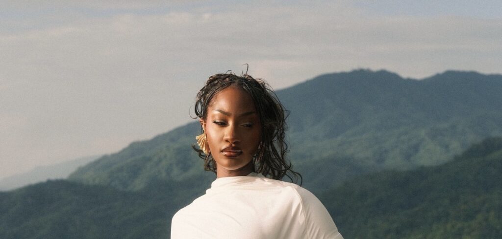 Tems Launches The Leading Vibe Initiative to Uplift Young Women in Music