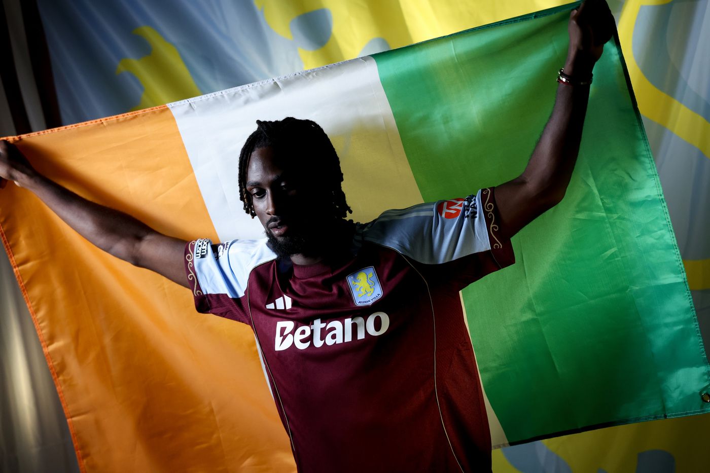 EVANN GUESSAND SIGNS FOR ASTON VILLA ON A 5-YEAR DEAL