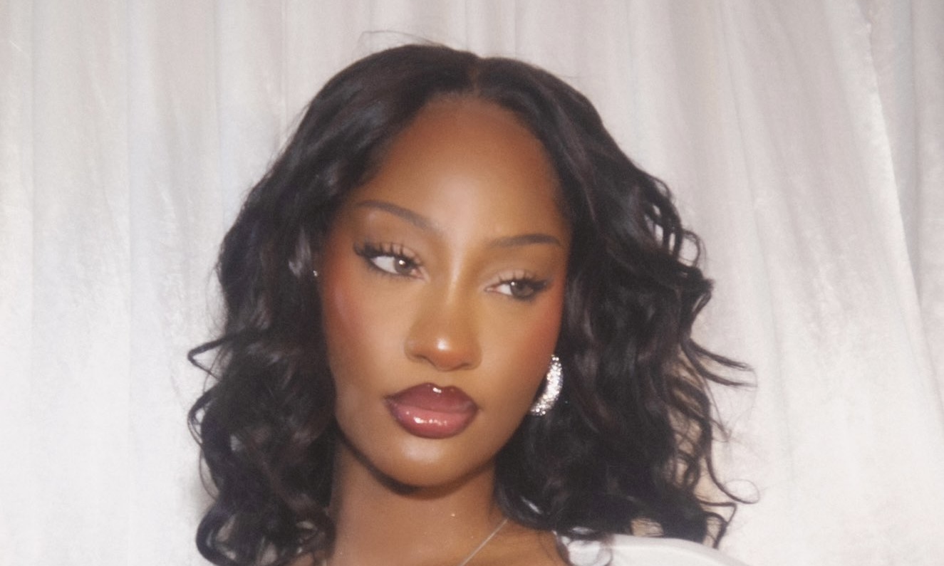 Tems Makes History as First Nigerian Female Artist to Sell 10 Million Units in U.S